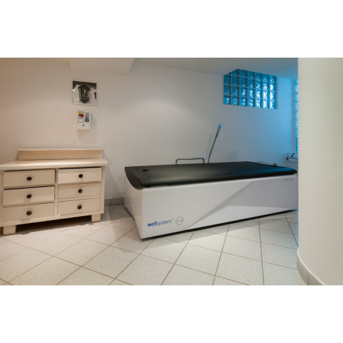 Бесконтактная гидромассажная ванна WELLSYSTEM RELAX PLUS